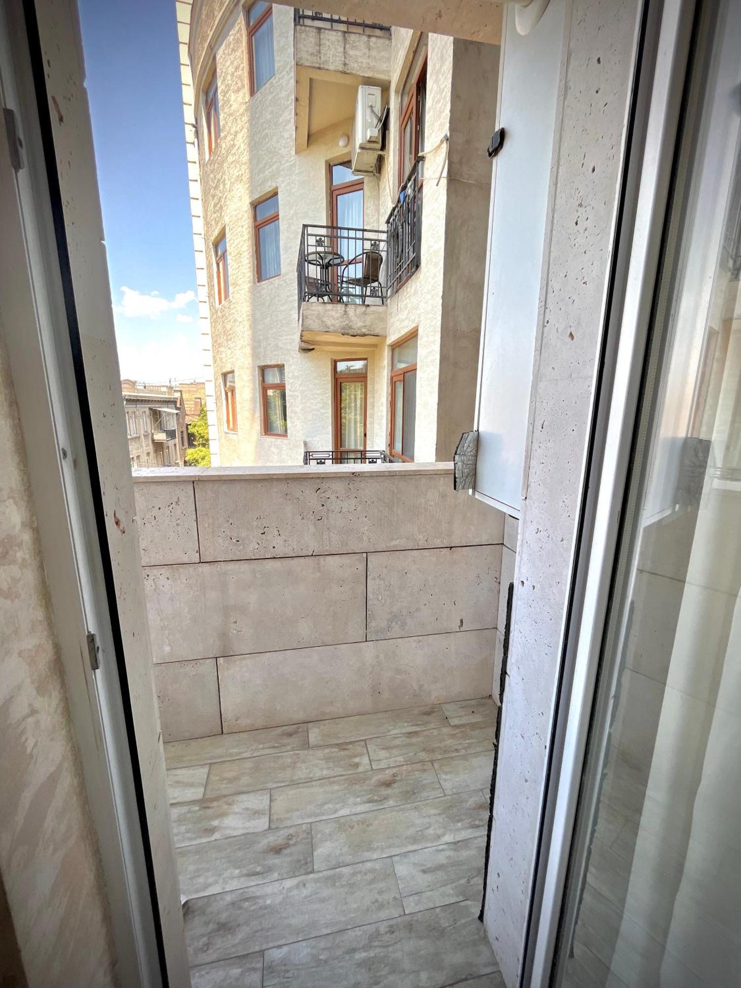 Central Apartment Tbiliszi Kültér fotó
