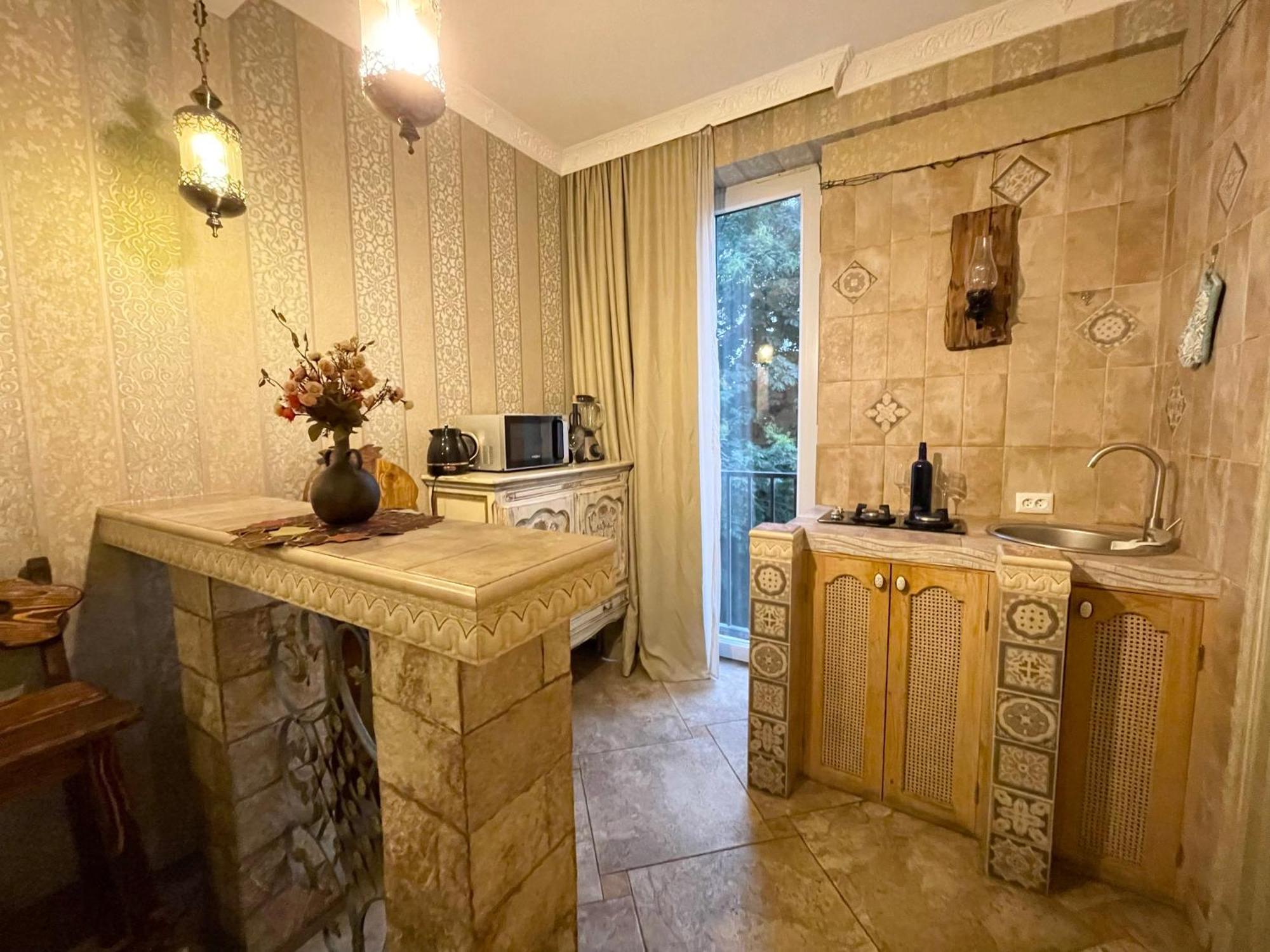 Central Apartment Tbiliszi Kültér fotó