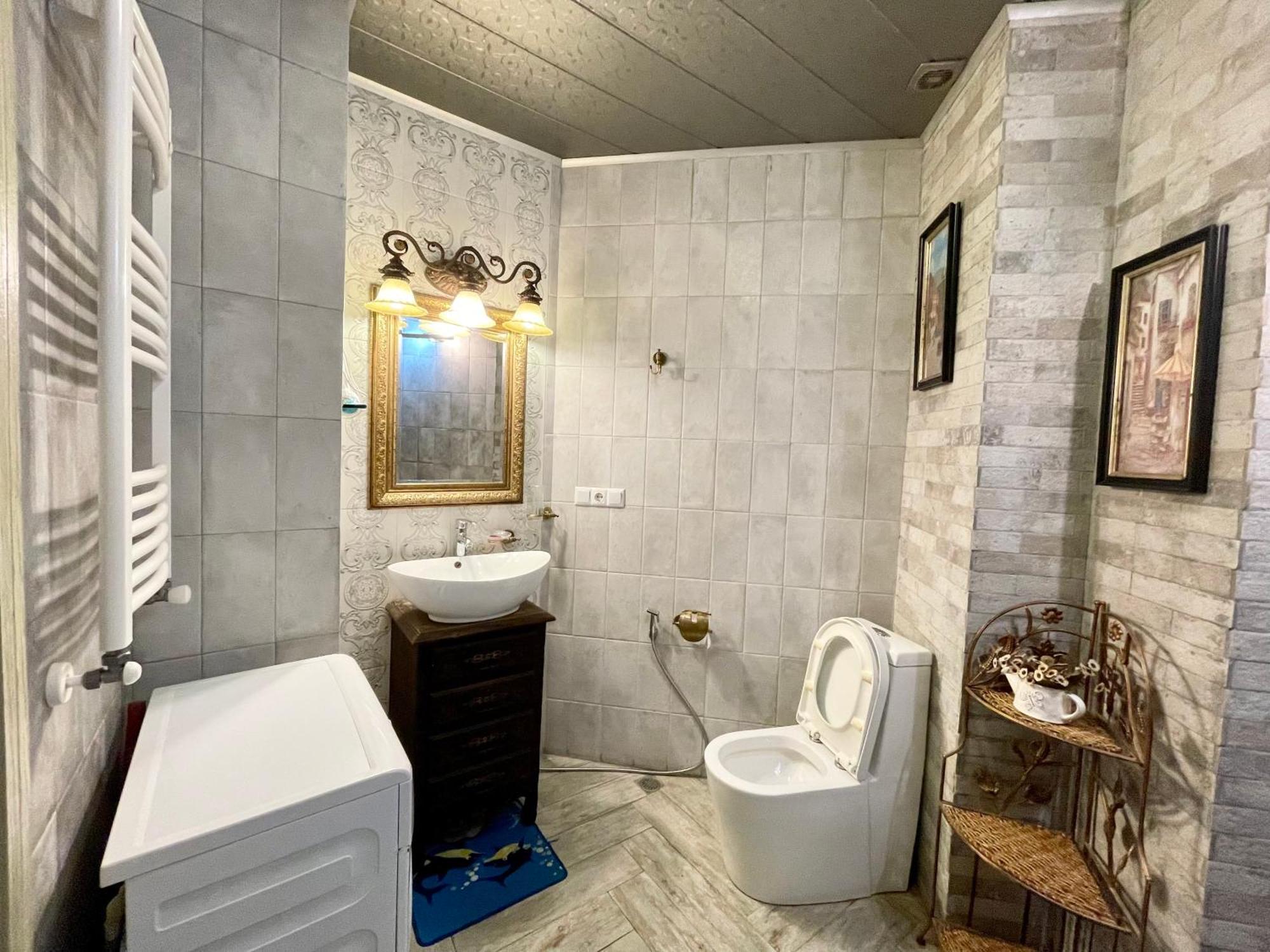 Central Apartment Tbiliszi Kültér fotó